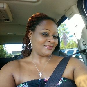 Meet your Posher, Katina